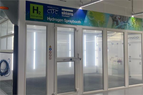 photo of new hydrogen spray booth from akzonobel